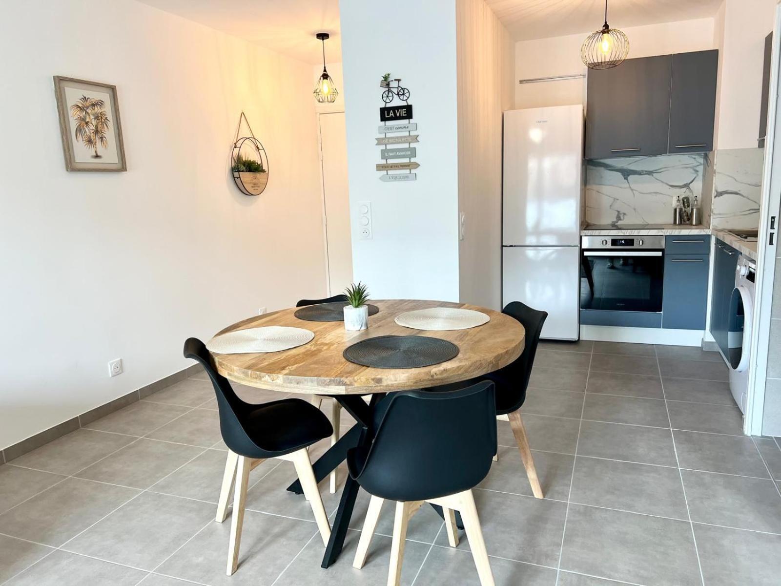 Brand New Flat With Terrace And Parc View *